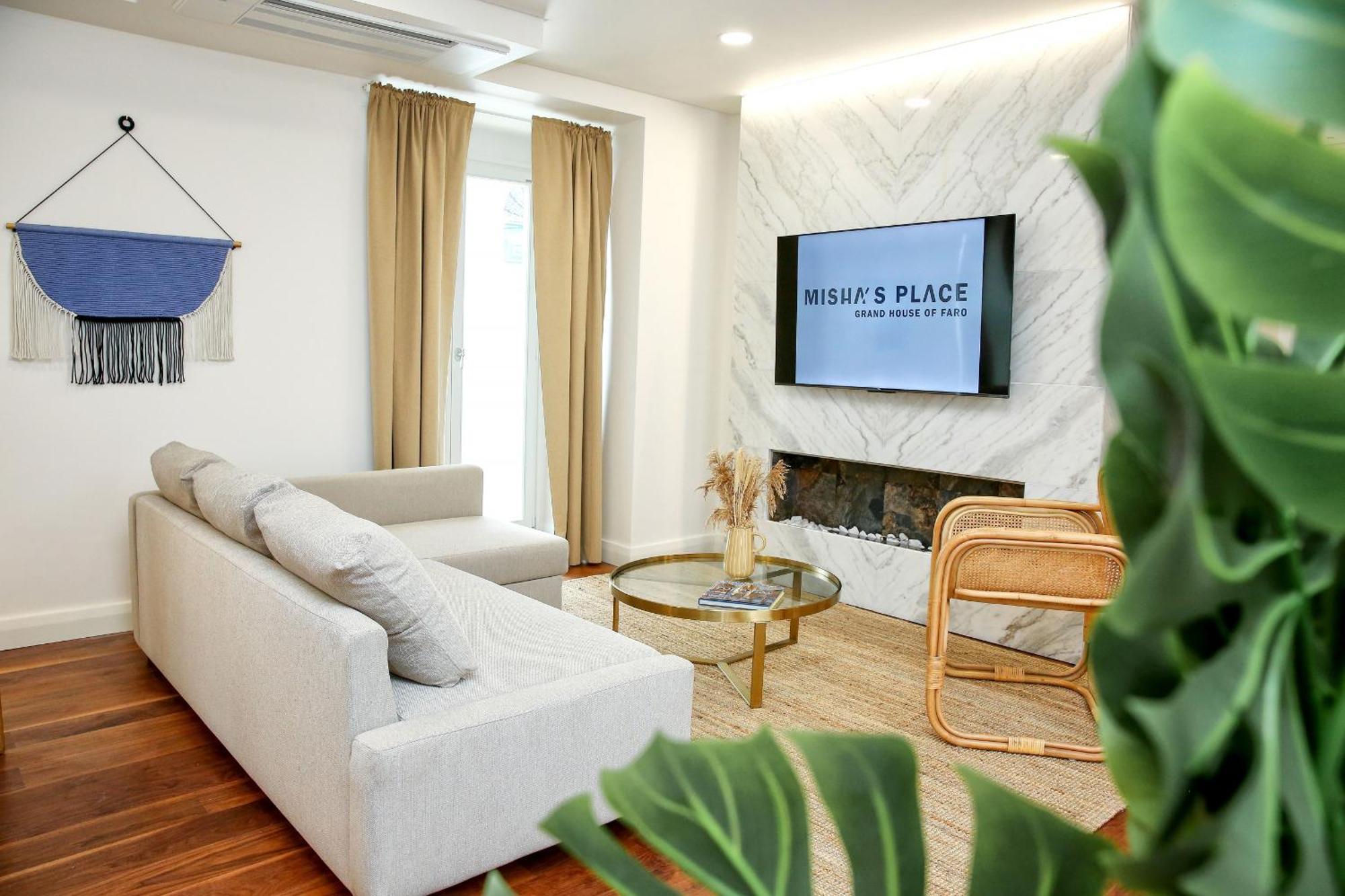 Algarve Gem Spacious 2 Bdr By Misha's Place Apartamento Distrito de Faro